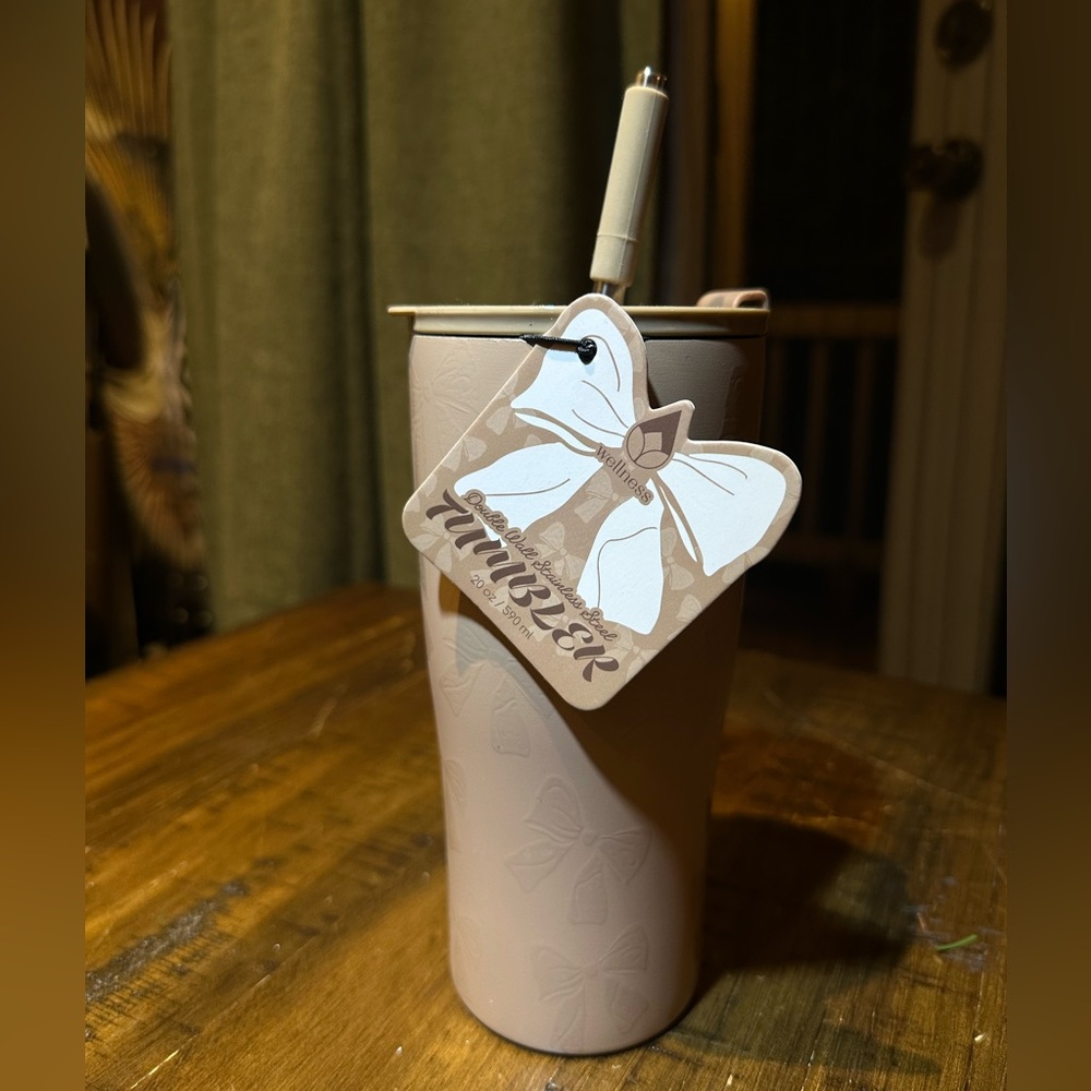 Tumbler with Straw - cream / tan